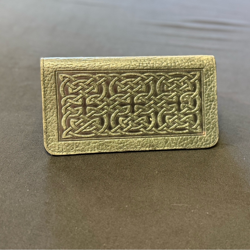 Elegant Green Celtic Leather Checkbook Cover